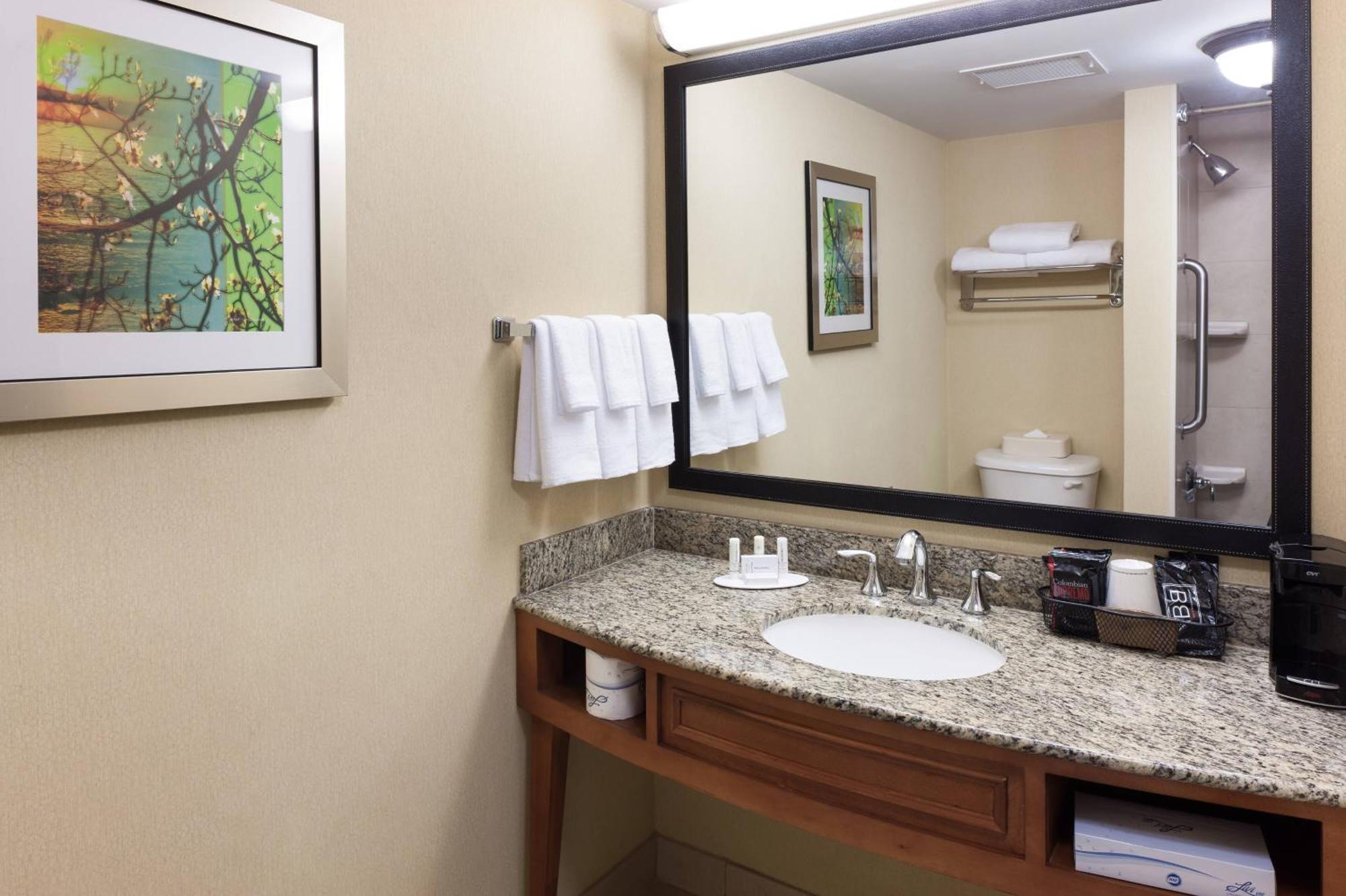 Fairfield Inn & Suites Jacksonville Butler Boulevard Exterior foto