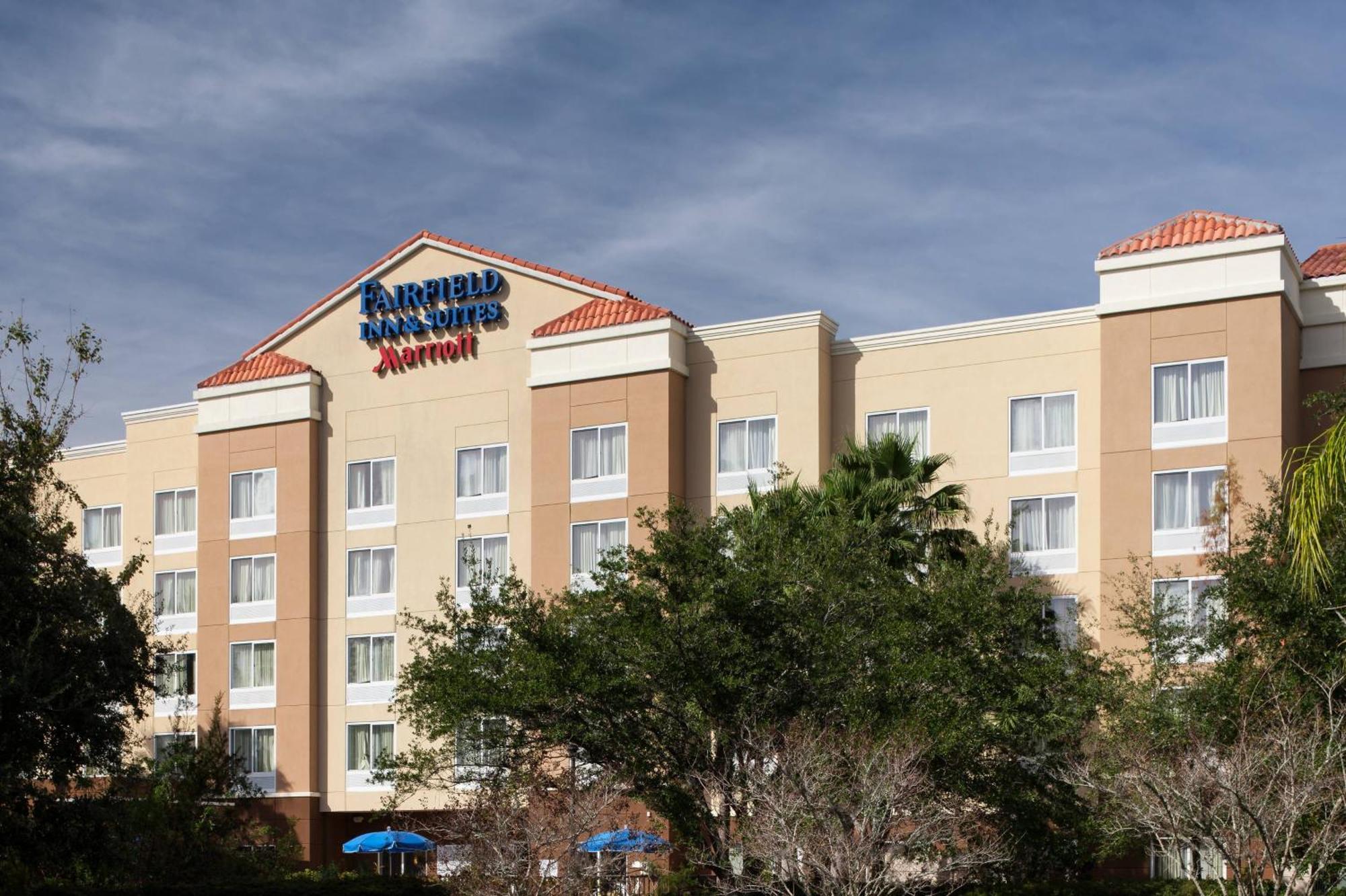 Fairfield Inn & Suites Jacksonville Butler Boulevard Exterior foto
