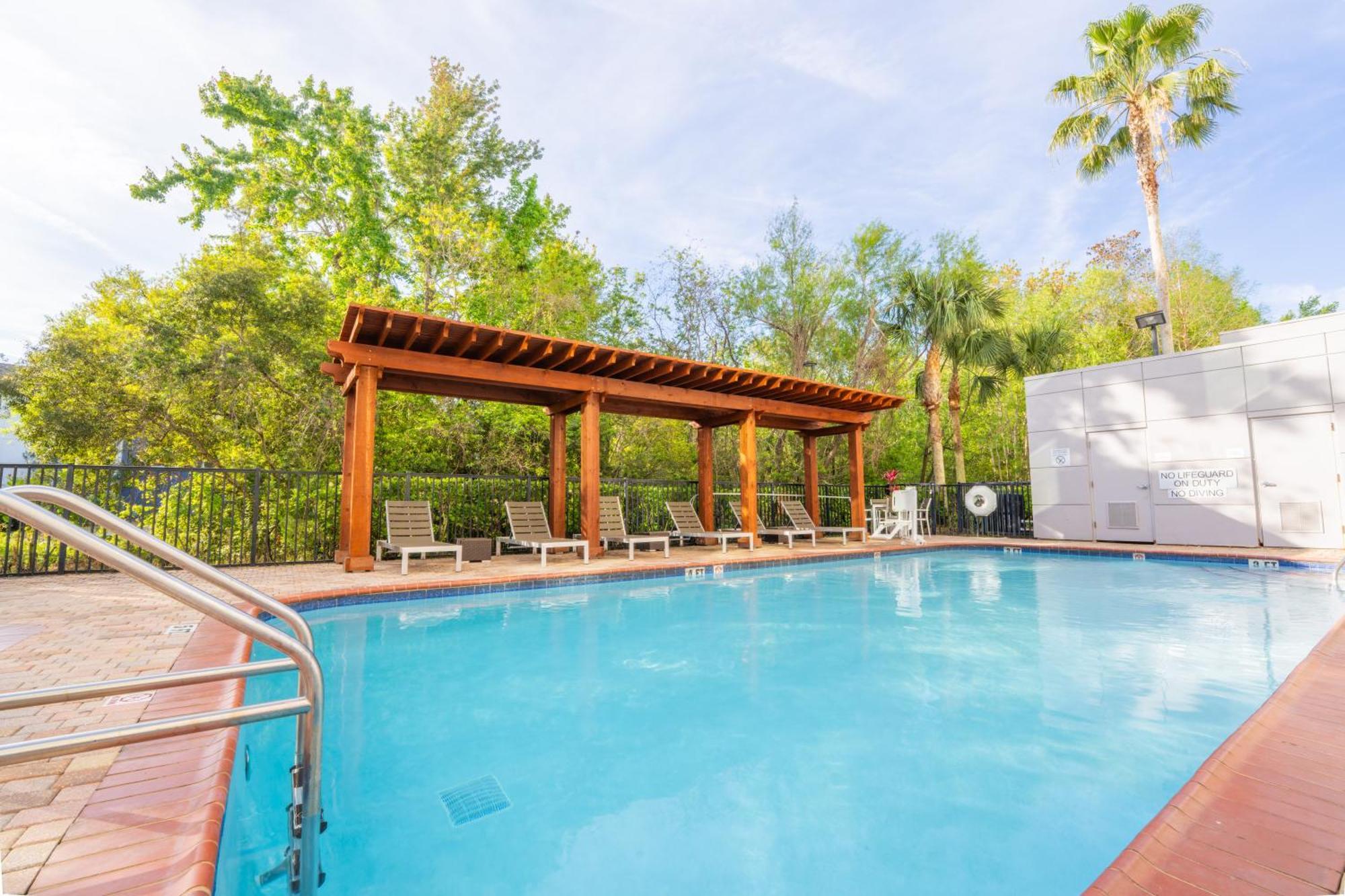 Fairfield Inn & Suites Jacksonville Butler Boulevard Exterior foto